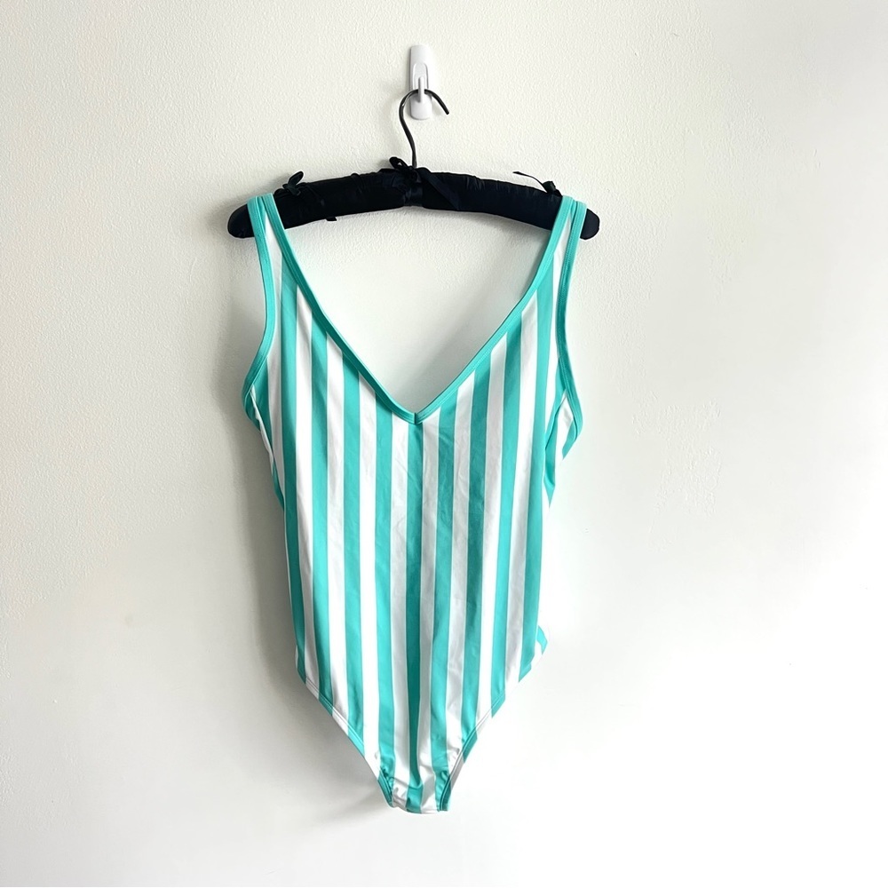 NWT Kona Sol 90s Retro Turquoise V-neck One Piece Bathing Suit